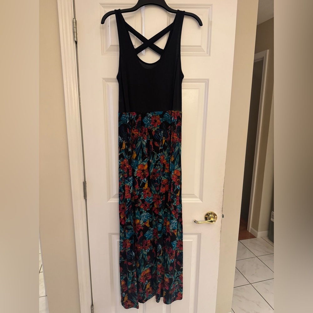 Mudd Black and Multicolor Floral Maxi Dress - Picture 2 of 4